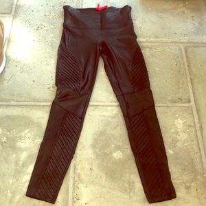 Spank faux leather leggings